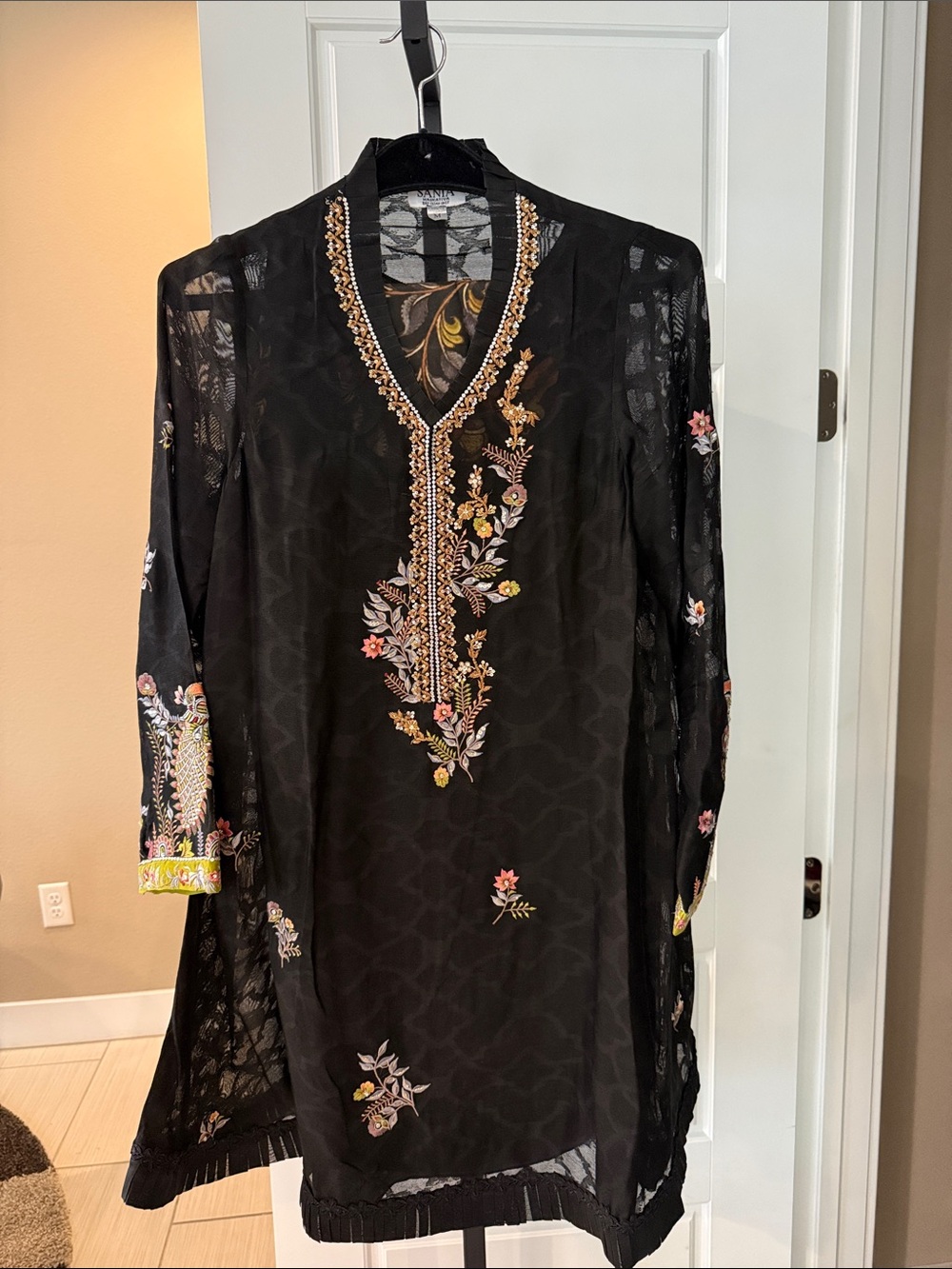 Black Embroidered Long-Sleeve V-Neck Dress with Floral Accents